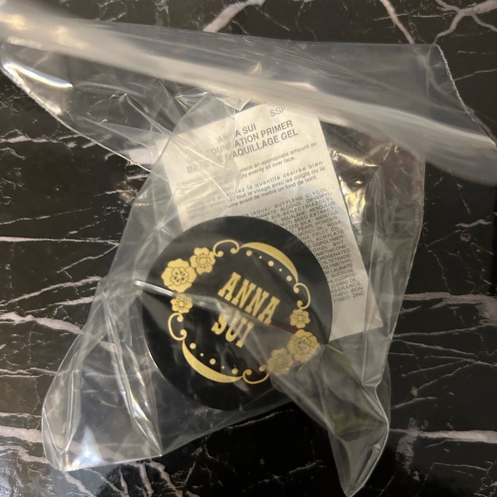 Anna Sui gel foundation primer mini 6ml - Picture 2 of 2